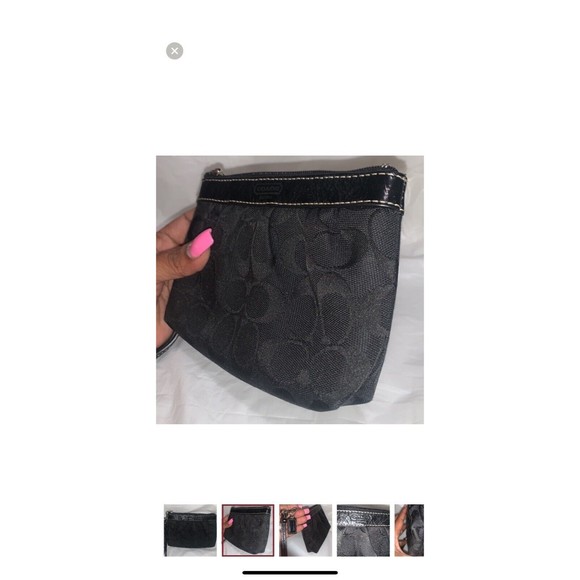 COACH 💥VINTAGE💥Signature Black Canvas Wristlet - Picture 3 of 9